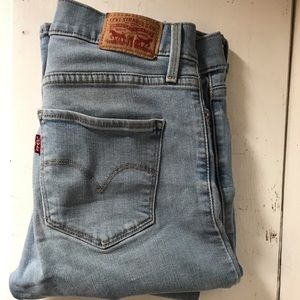Levi’s washed jeans